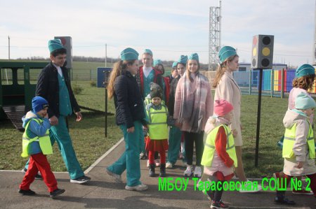 Встреча Юидовцев с воспитанниками детского сада "Семицветик"